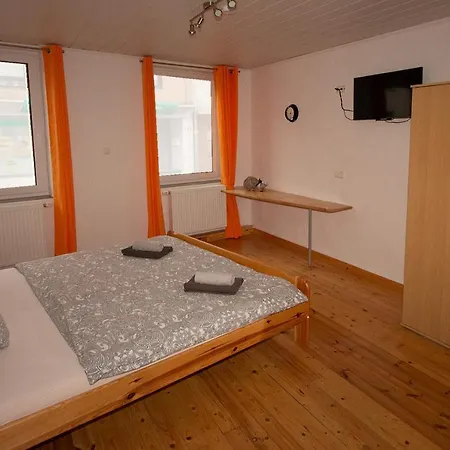 Pe - Pension Eschweiler * Eschweiler